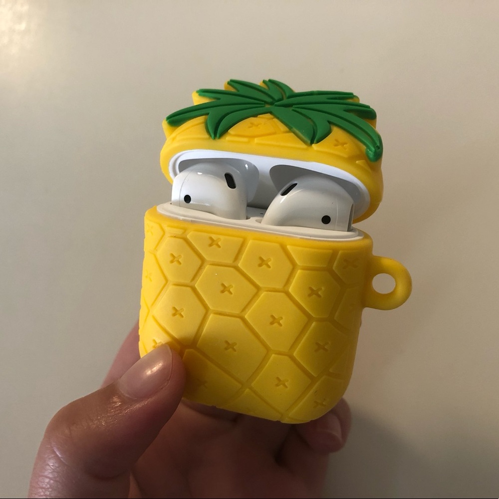 airpods case pineapple